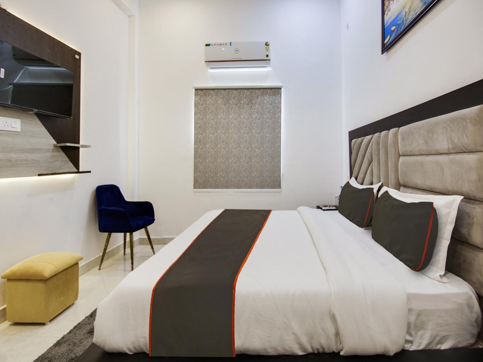 The Nines Hotel & Restro 奈尼塔尔 外观 照片